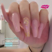 Alicia Knights Nail Artist